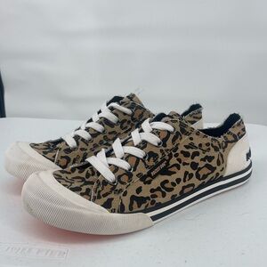 Rocket dog leopard print lace up sneaker